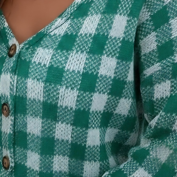 Gingham Button Up Crop Cardigan - Picture 3 of 6